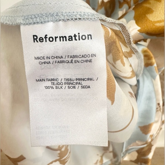 reformation casette silk dress in serene | size 6 - Picture 9 of 13